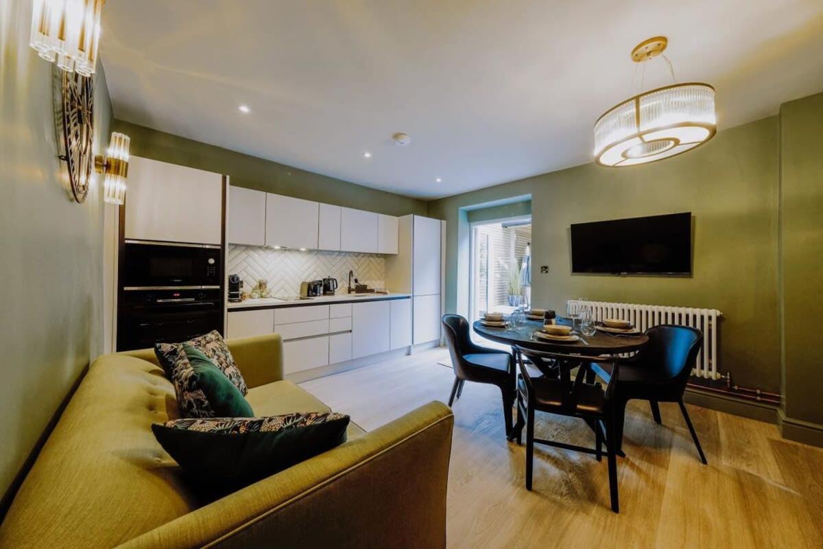 ブリストルClifton 32 - Garden Flat With Hot Tub - Hopewellアパートメント エクステリア 写真
